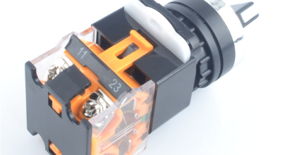 electronic components testing in switch, resistors